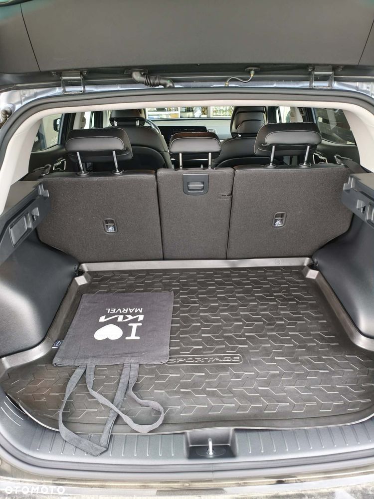 Kia Sportage 1.6 T-GDI HEV Business Line 2WD - 4