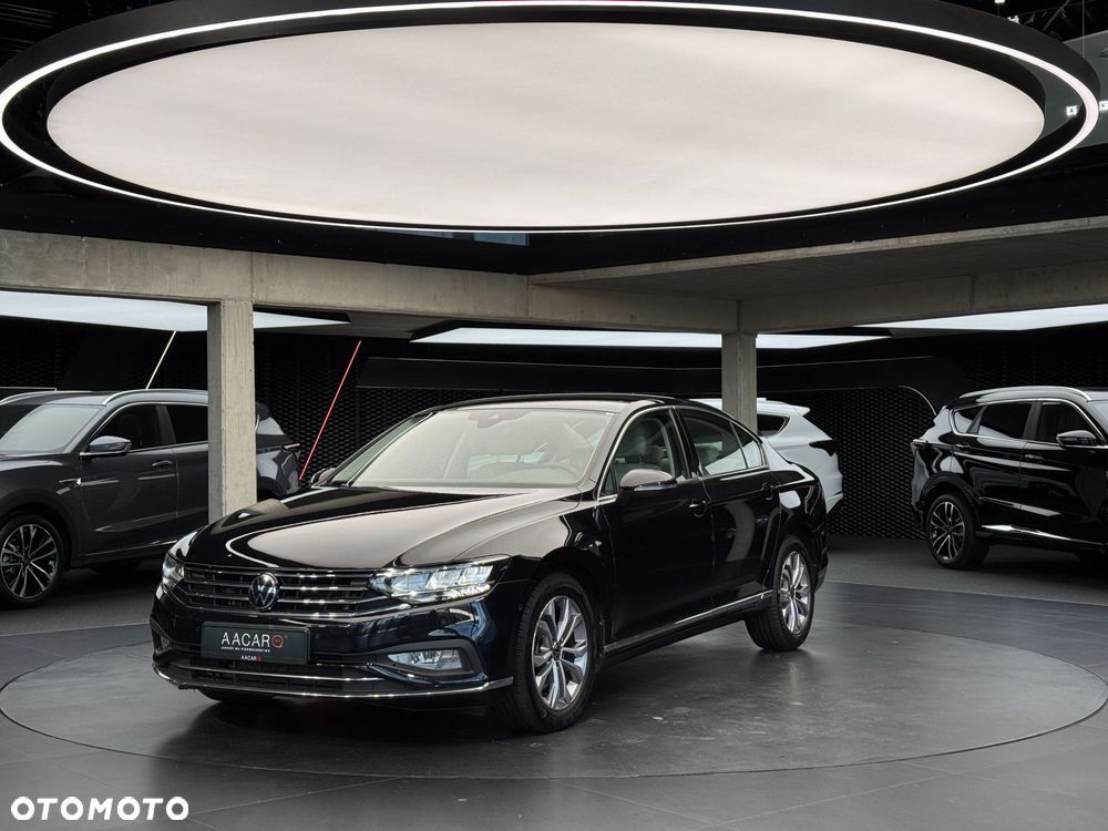 Volkswagen Passat 2.0 TSI Elegance DSG - 2