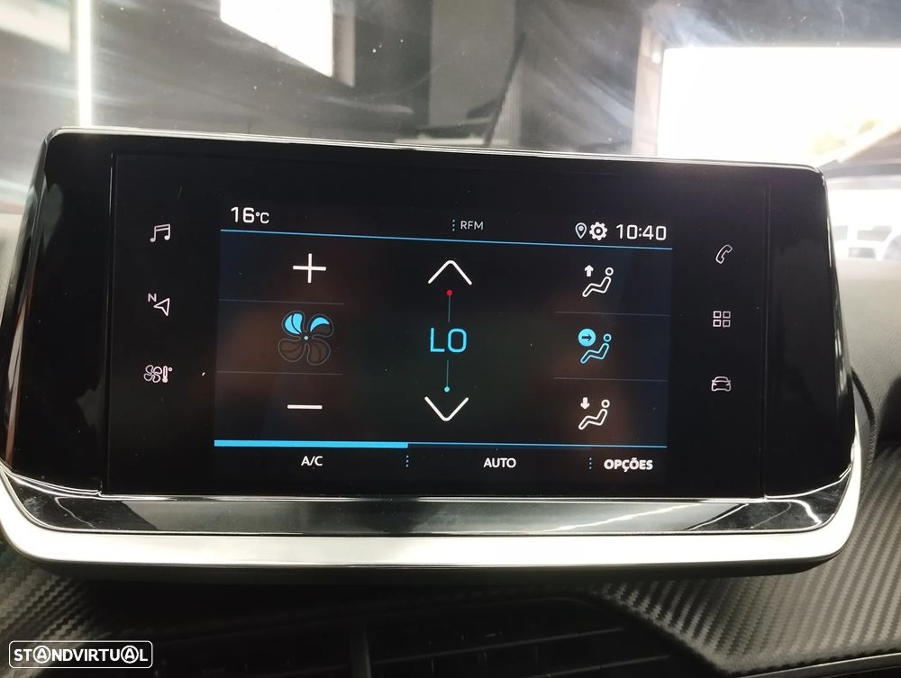 Peugeot 208 1.2 PureTech Allure Pack EAT8 - 29