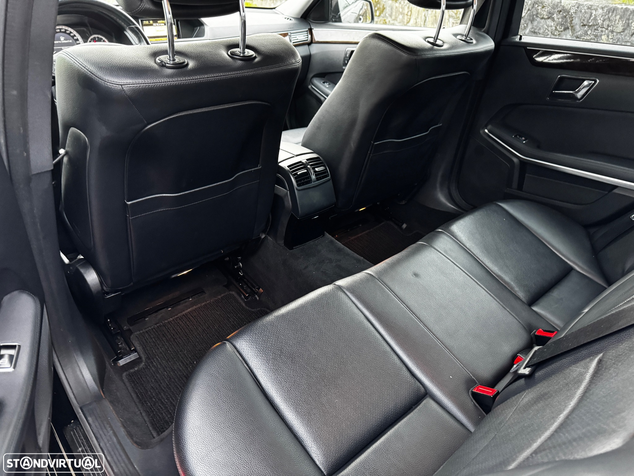 Mercedes-Benz E 200 CDi Avantgarde Aut. - 7