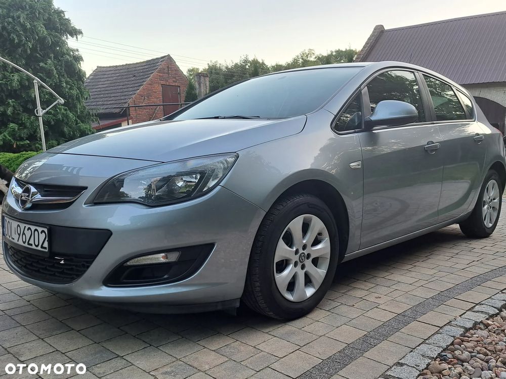 Opel Astra 1.6 Active EU6 - 3