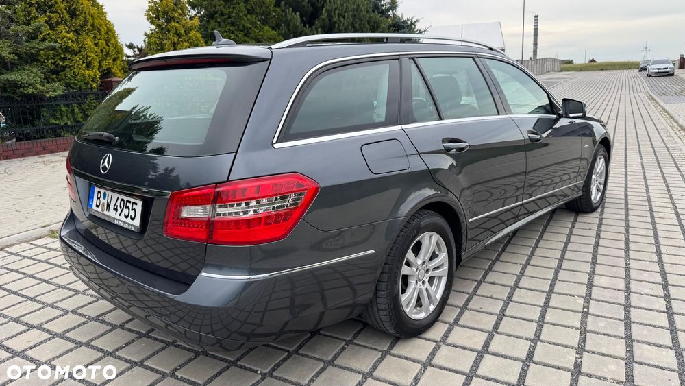 Mercedes-Benz Klasa E 200 CGI BlueEffICIENCY Avantgarde - 10