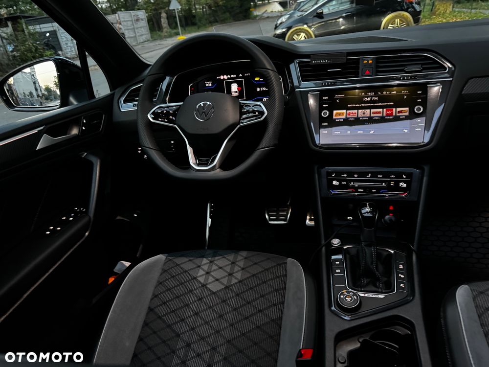 Volkswagen Tiguan 2.0 TSI 4Mot R-Line DSG - 28