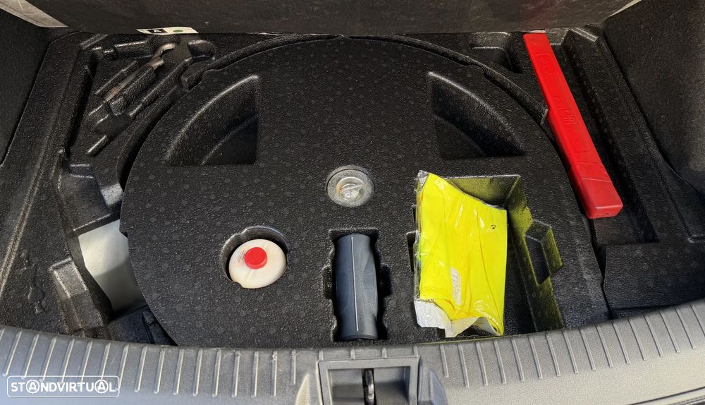 Nissan Qashqai 1.5 dCi Tekna Premium 17 - 27