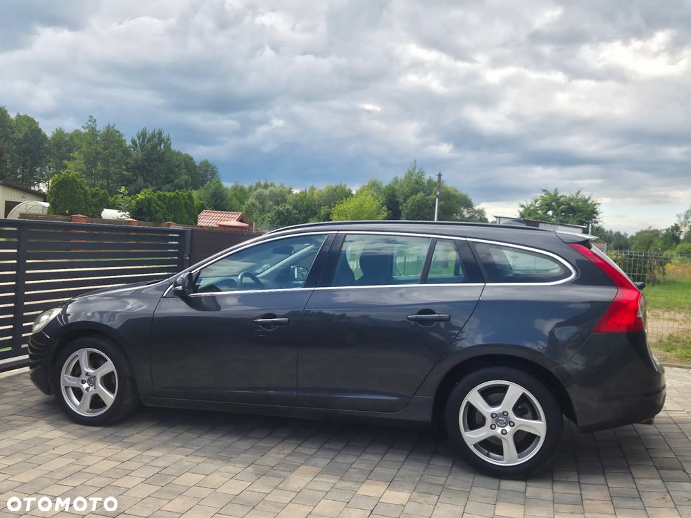 Volvo V60 D3 Momentum - 15