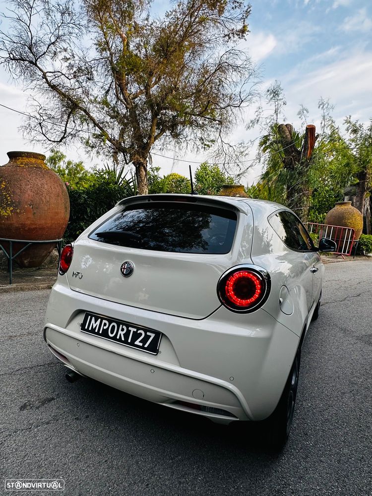 Alfa Romeo MiTo 1.3 JTDM SBK - 11