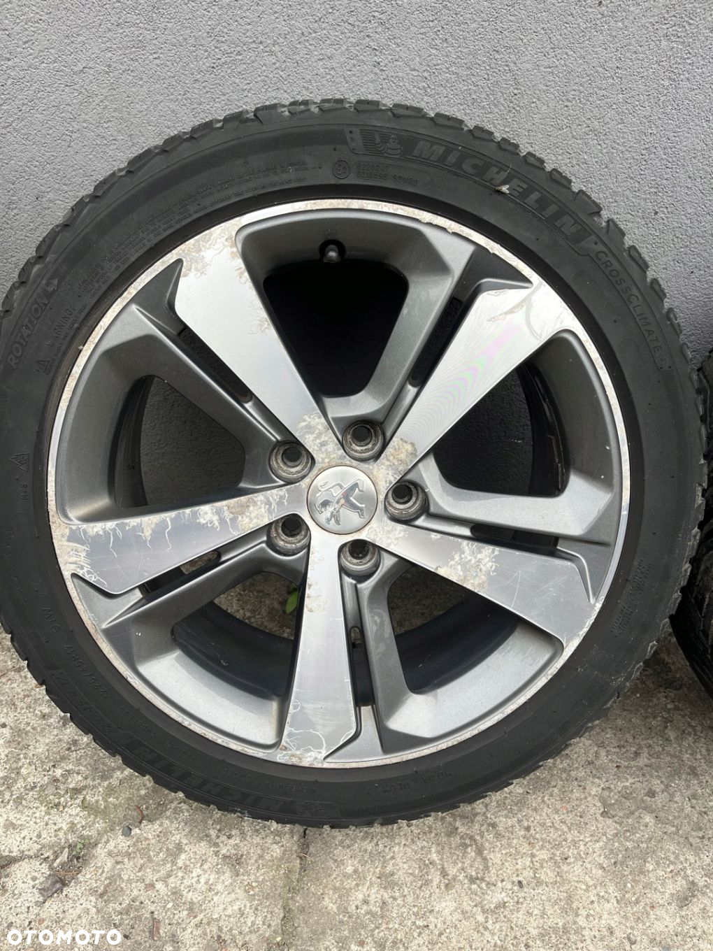 FELGI ALUMINIOWE KOMPLET PEUGEOT 308 II T9 17" 9677989777 - 2