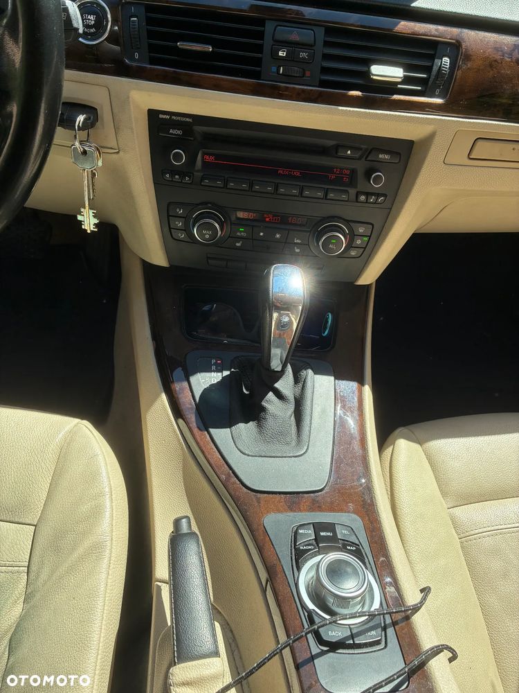 BMW Seria 3 - 18