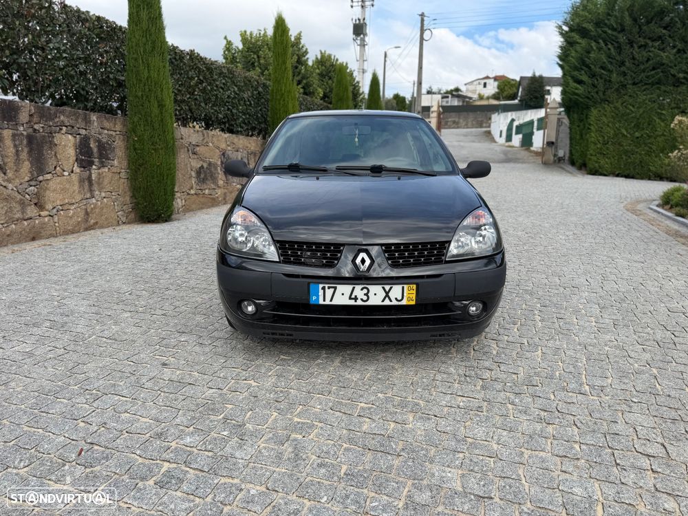 Renault Clio - 14