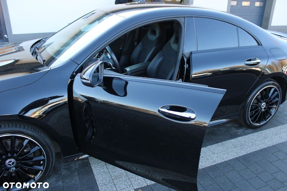 Mercedes-Benz CLA - 24
