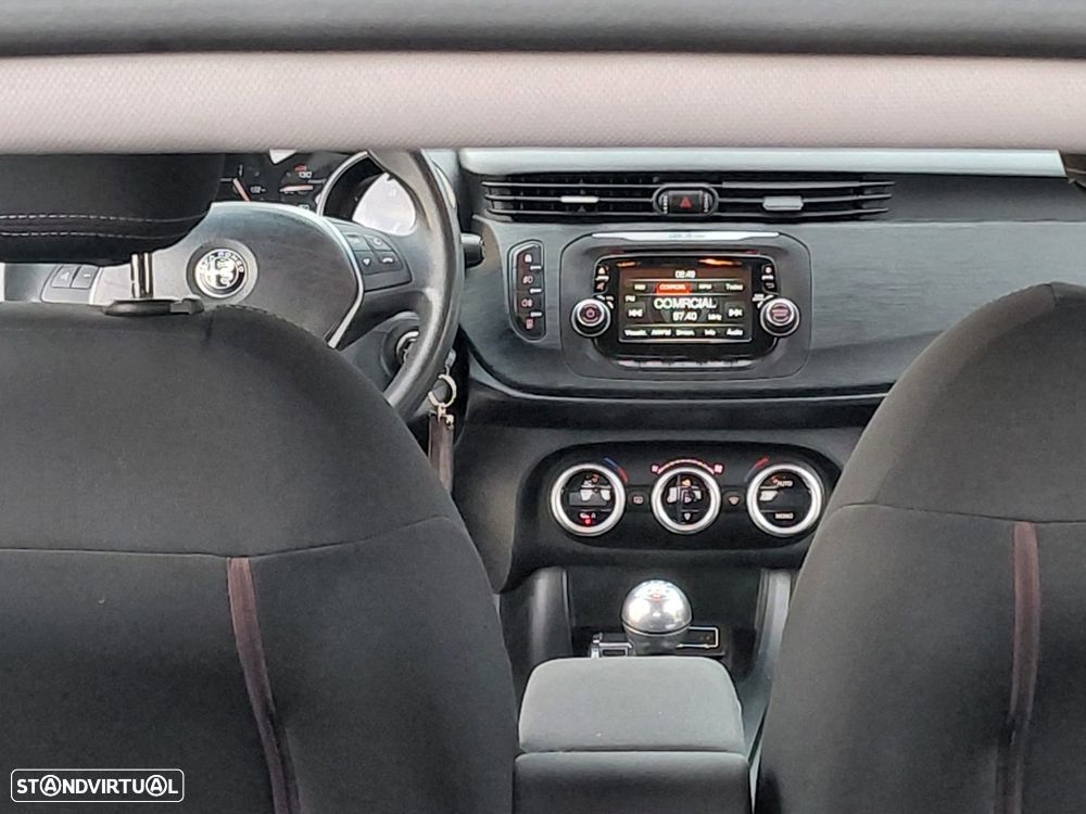 Alfa Romeo Giulietta 1.6 JTDm Super - 17