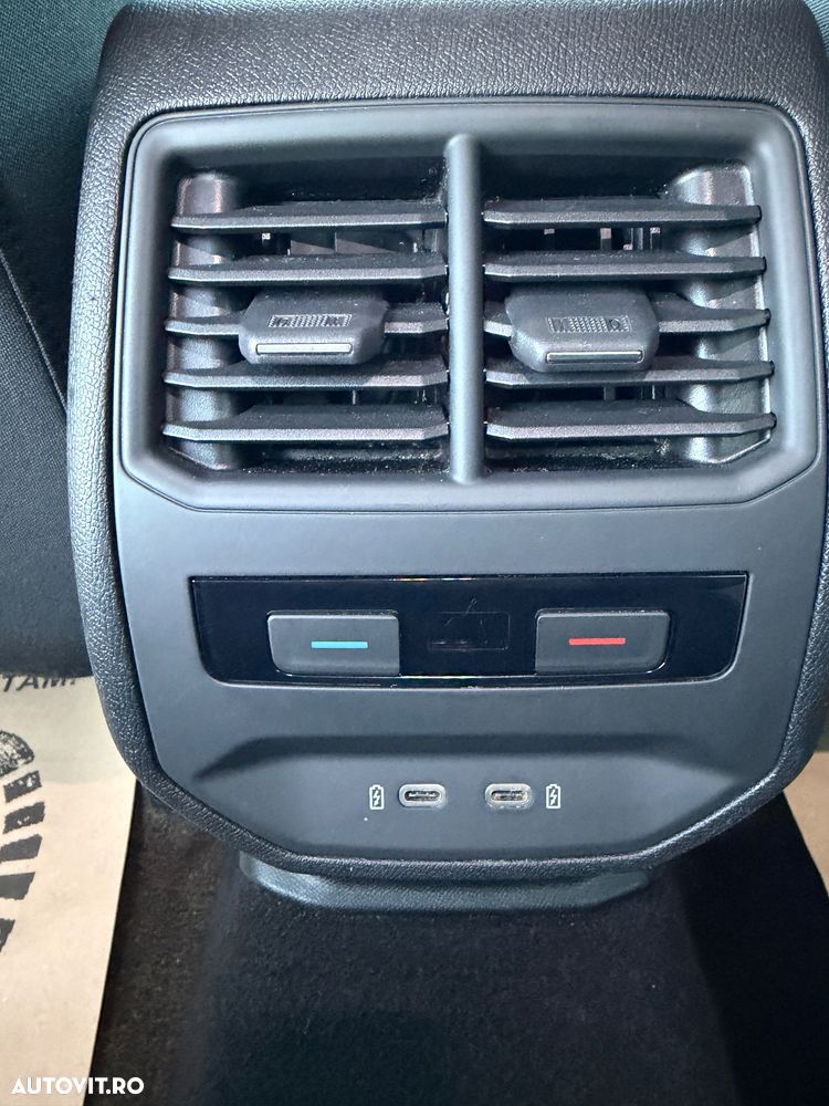 Seat Leon 2.0 TDI DSG Style - 9