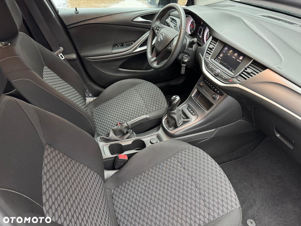 Opel Astra 1.2 Turbo Business Edition - 18