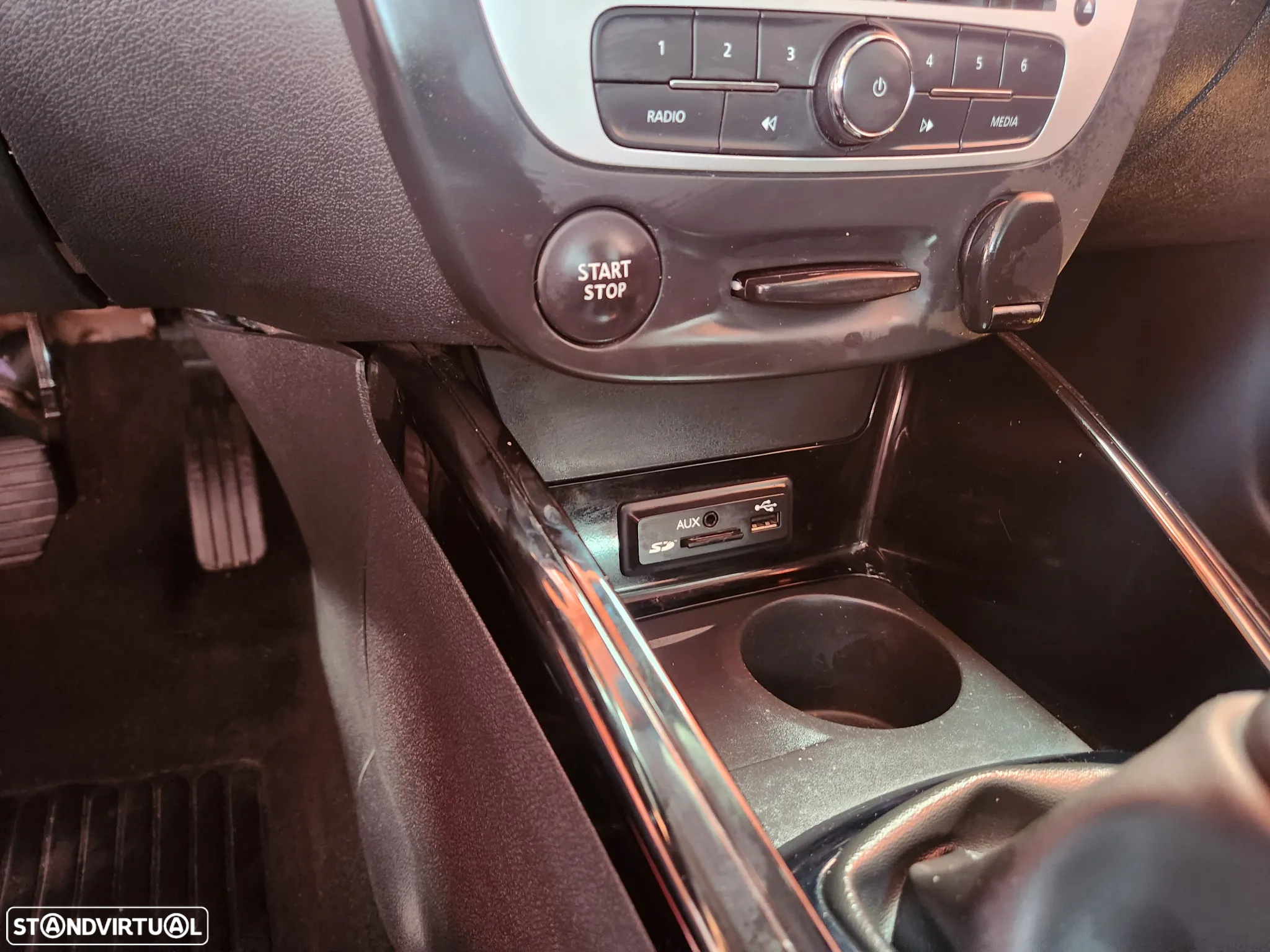 Renault Mégane Sport Tourer ENERGY dCi 130 BOSE EDITION - 22