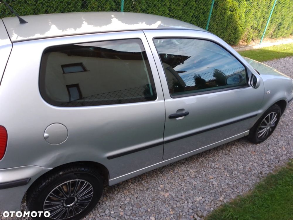 Volkswagen Polo - 5