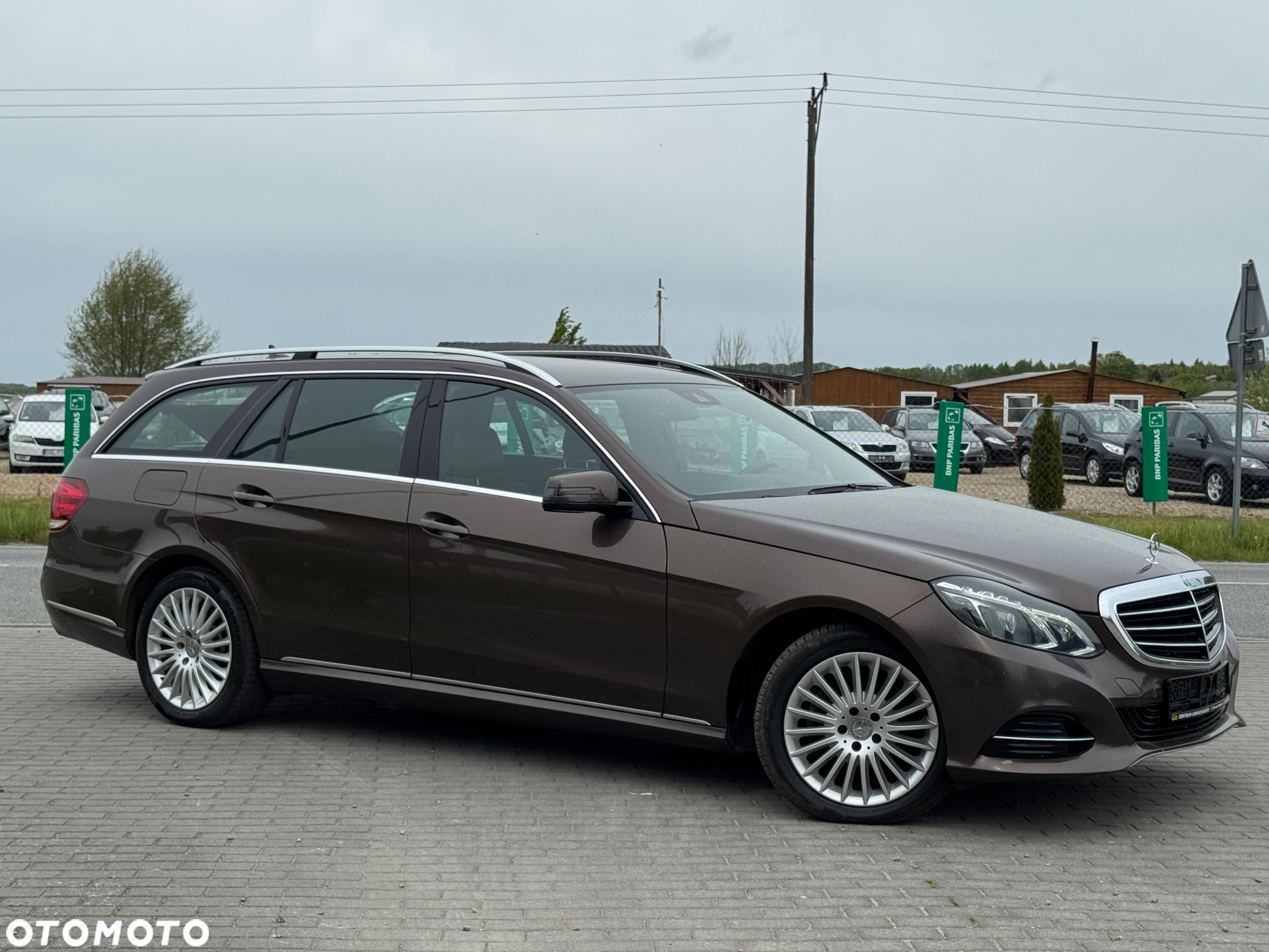 Mercedes-Benz Klasa E 220 T BlueTEC 4Matic 7G-TRONIC Avantgarde - 24