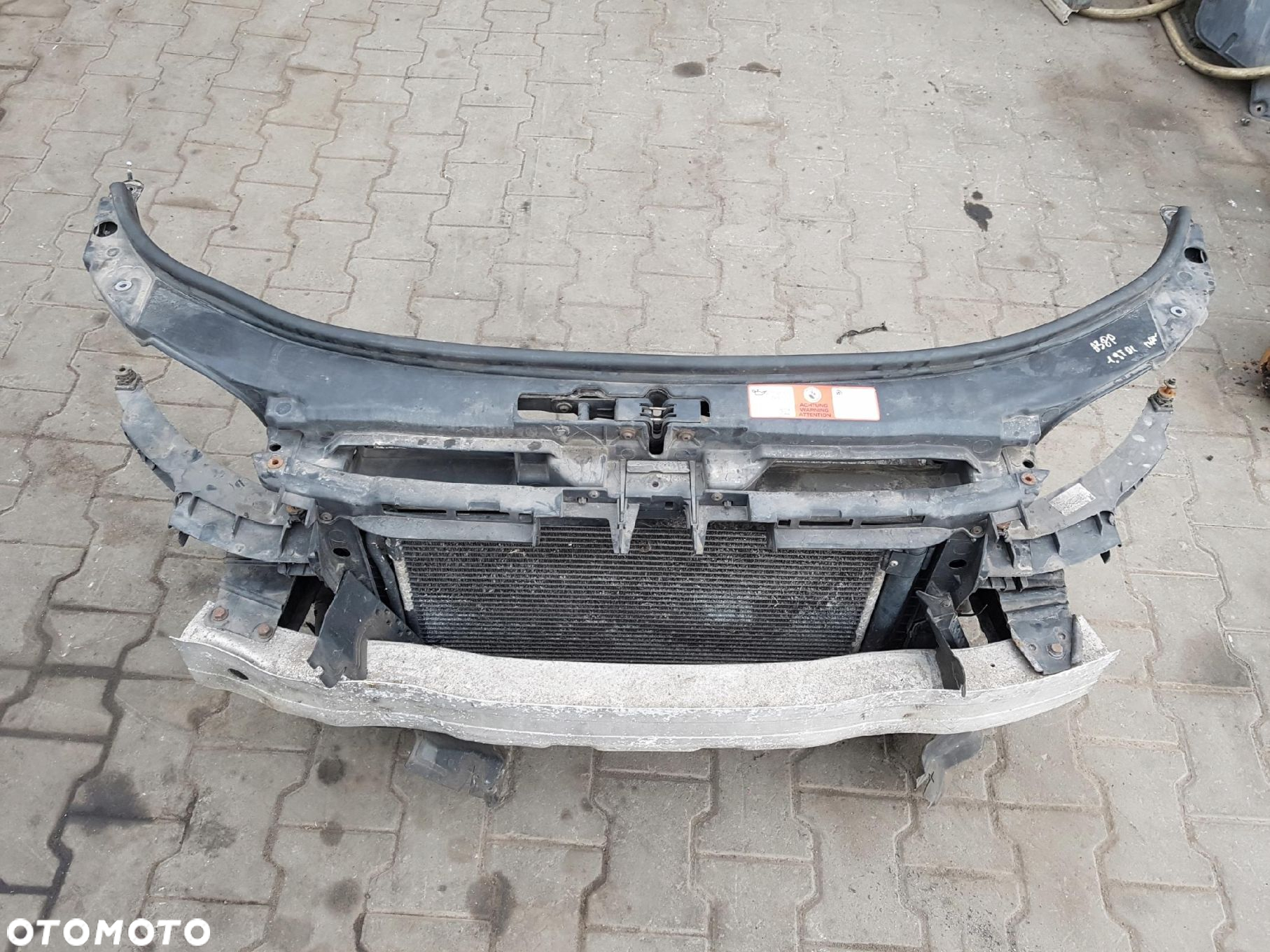 AUDI A3 8P 04-07r 1.9 TDI PAS PRZEDNI CHŁODNICE - 2