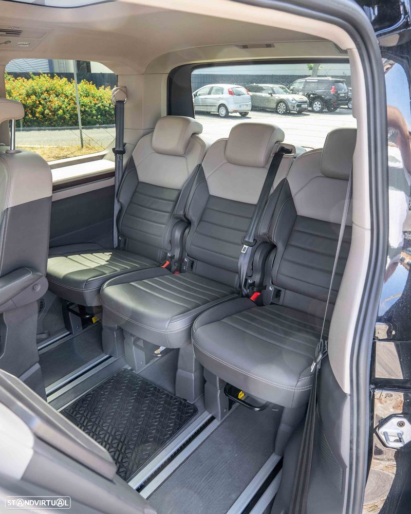 VW Multivan - 21