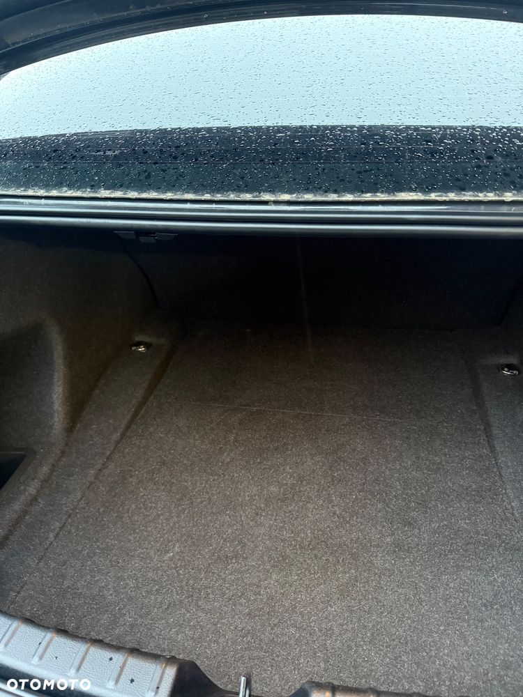 BMW Seria 3 320i xDrive Sport Line - 12