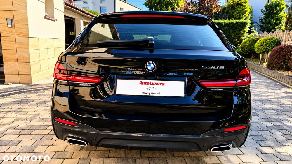 BMW Seria 5 530e M Sport Edition - 8
