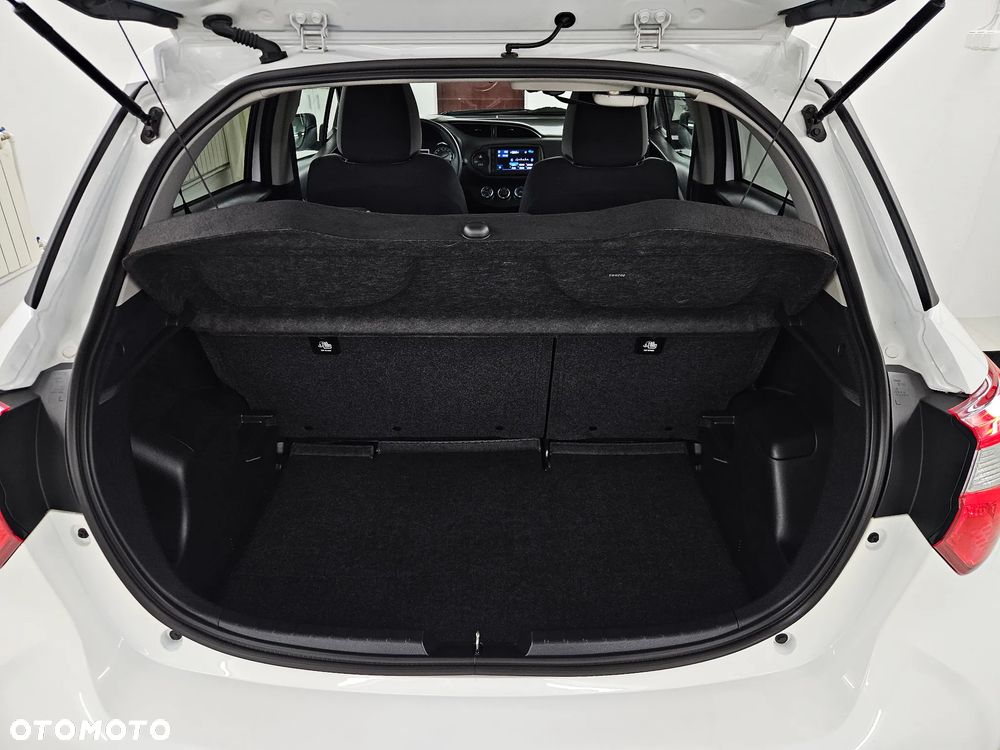 Toyota Yaris 1.5 Premium - 34
