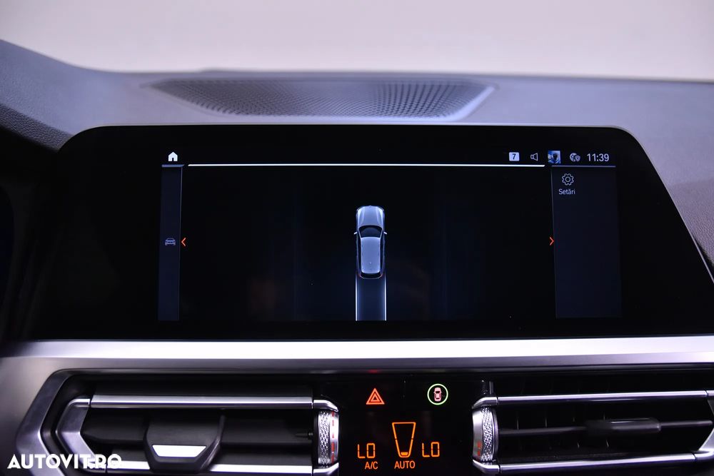 BMW Seria 3 320i AT - 20