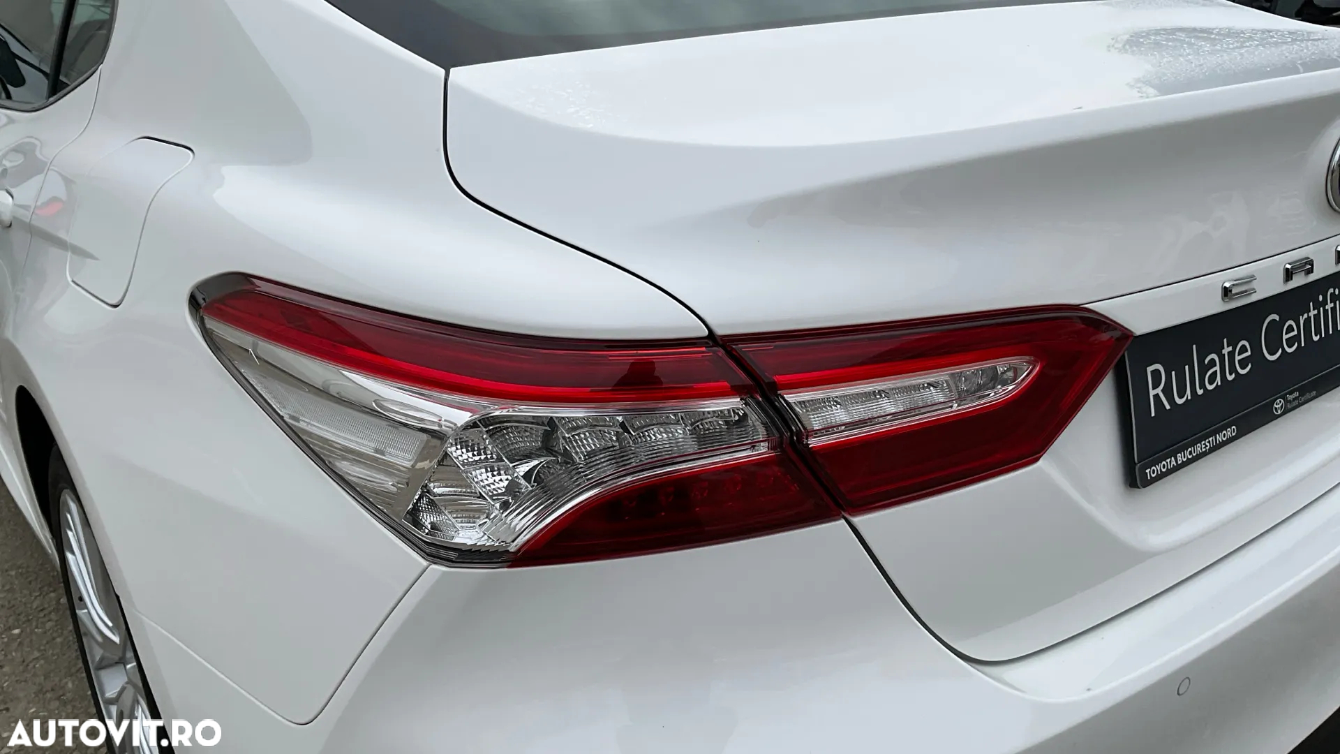 Toyota Camry 2.5 Hybrid Dynamic - 25