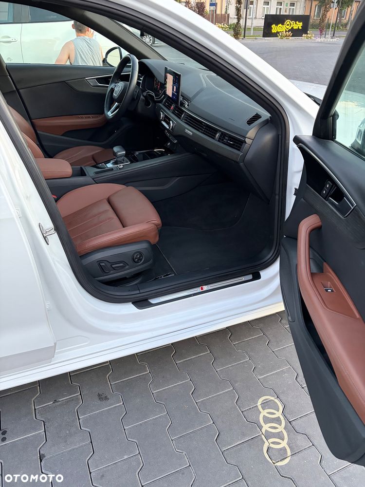 Audi A4 Limousine - 17