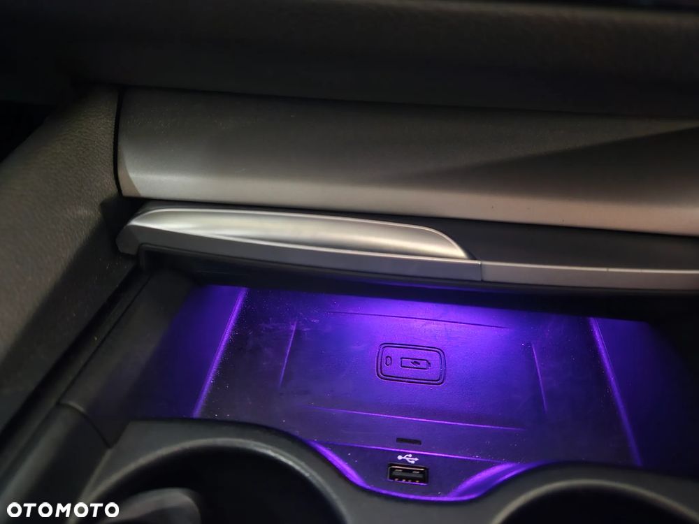 BMW Seria 5 520d - 15