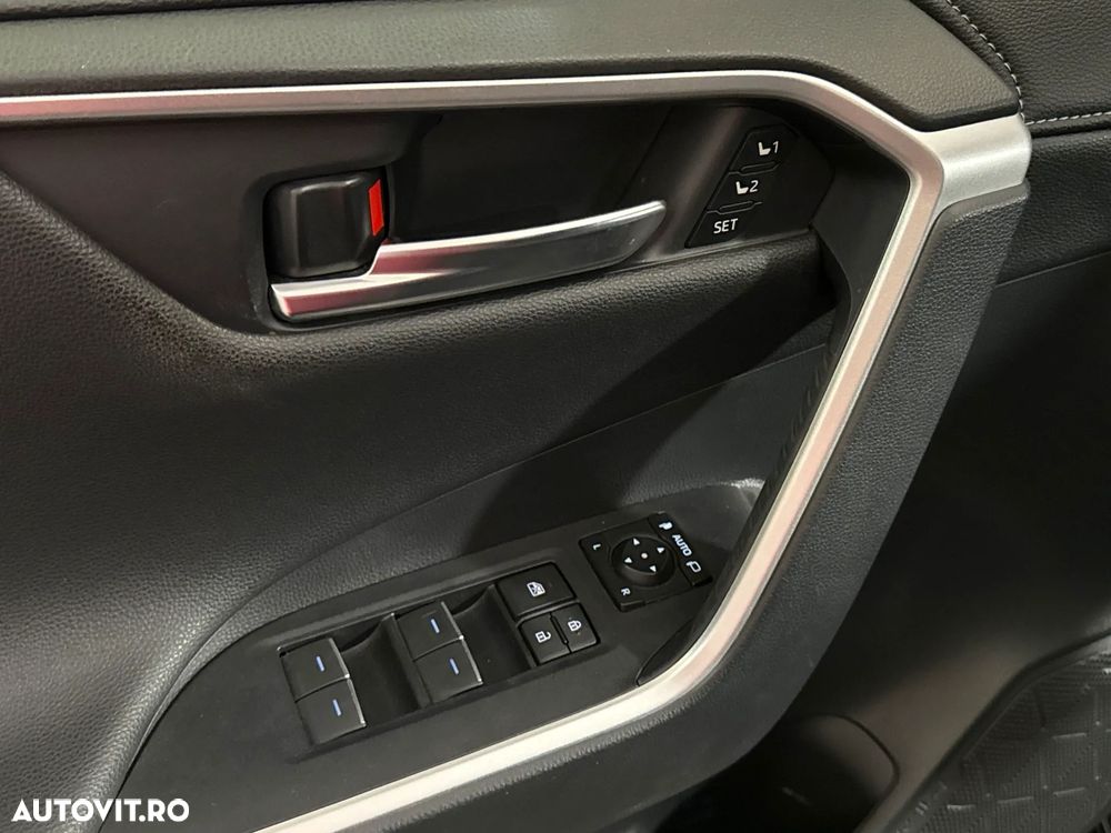 Toyota RAV4 - 15