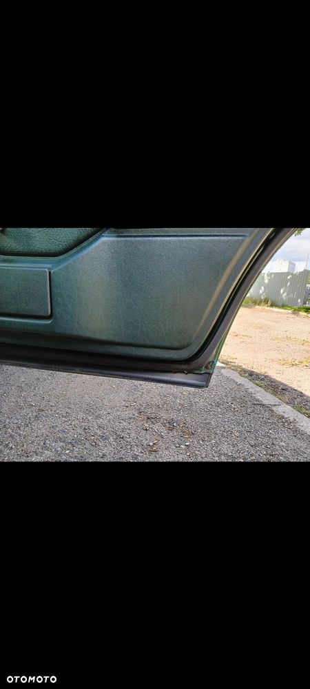 Mercedes-Benz W124 (1984-1993) - 30