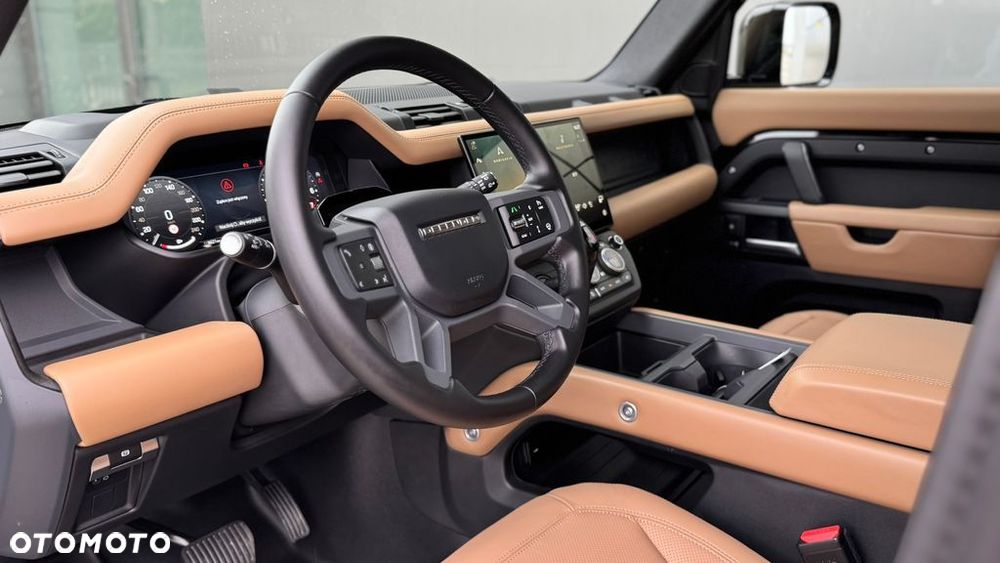 Land Rover Defender 5.0 P425 X-Dynamic HSE - 14