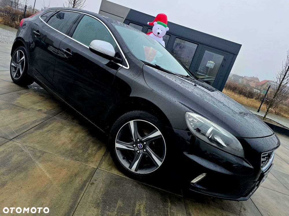 Volvo V40 D2 R Design - 2
