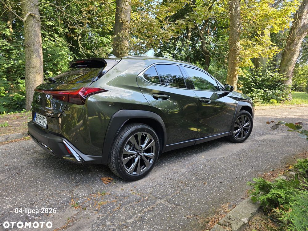 Lexus UX 250h GPF F Sport Design+ 2WD - 3
