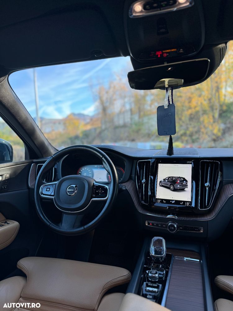 Volvo XC 60 Recharge T8 Twin Engine eAWD Inscription - 19