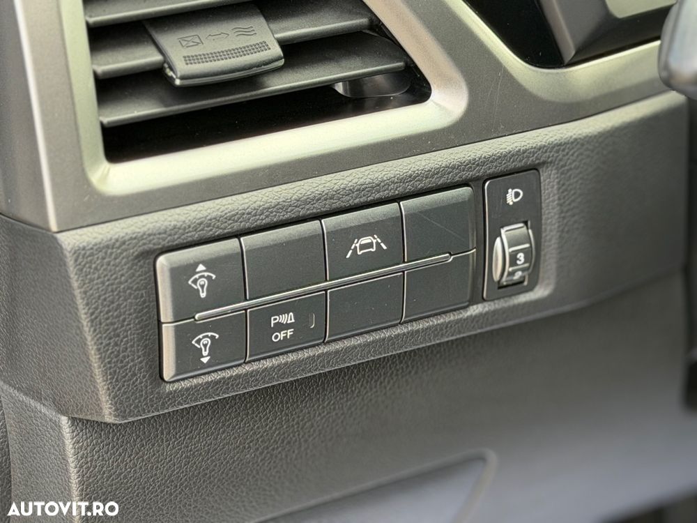 SsangYong Korando 1.6 e-XDi 4WD Aut. Amber - 36