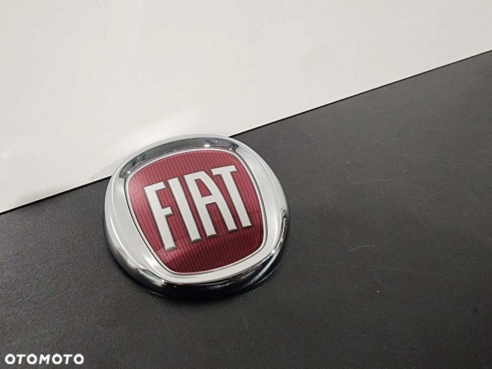 Emblemat logo Fiat Grande Punto Bravo NOWE ORYG. - 1