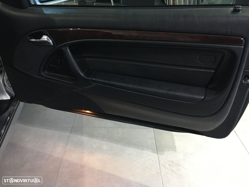 Mercedes-Benz SL 280 Standard - 10