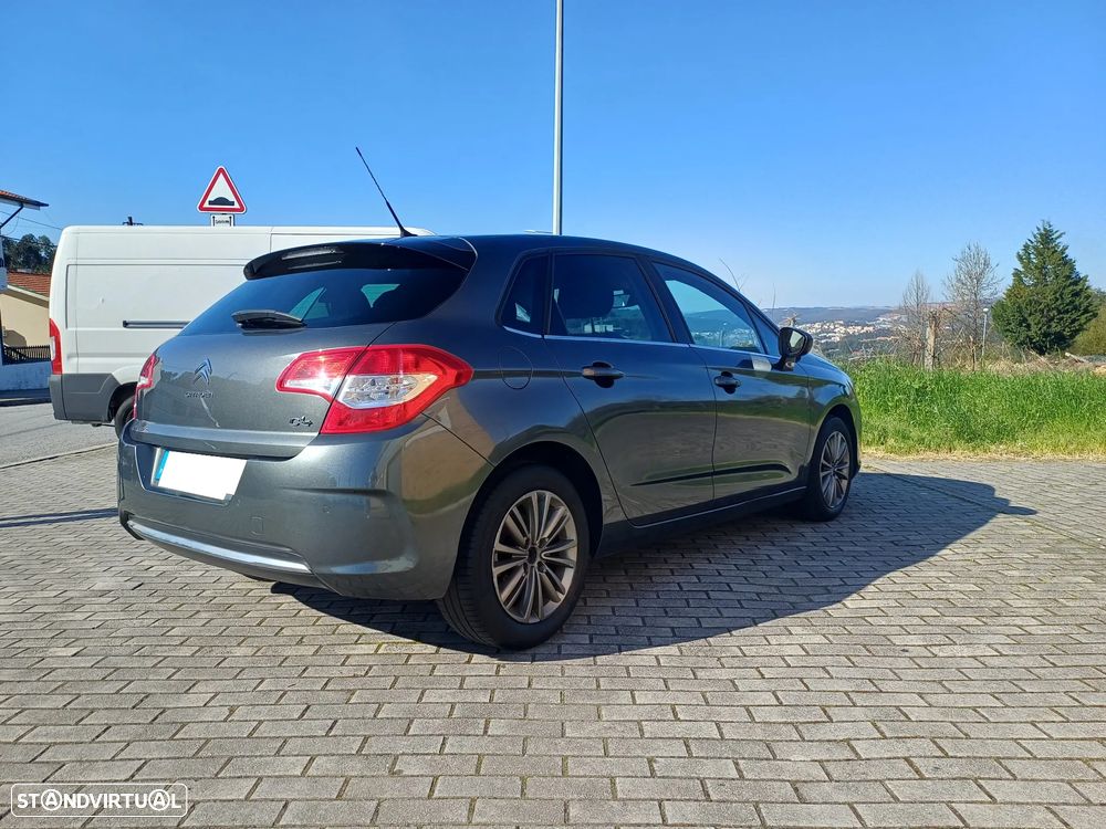 Citroën C4 1.6 HDi Exclusive - 13