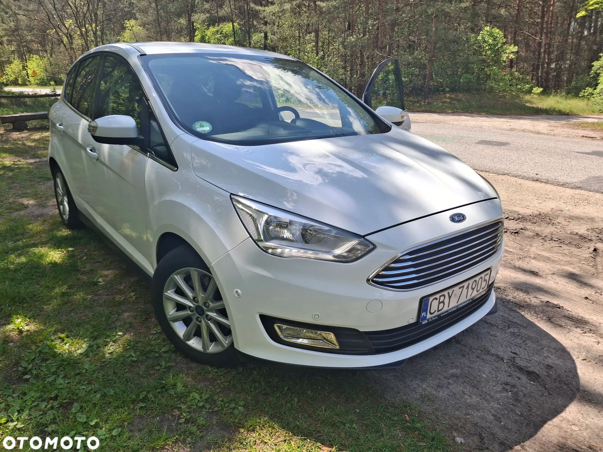 Ford C-MAX 2.0 TDCi Start-Stop-System Titanium - 1