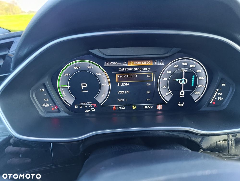 Audi Q3 Sportback 45 TFSIe S tronic S line - 23