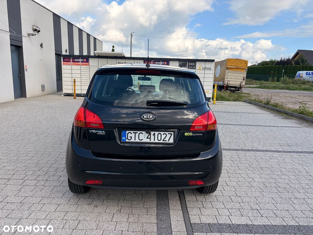 Kia Venga 1.4 CRDi M - 4