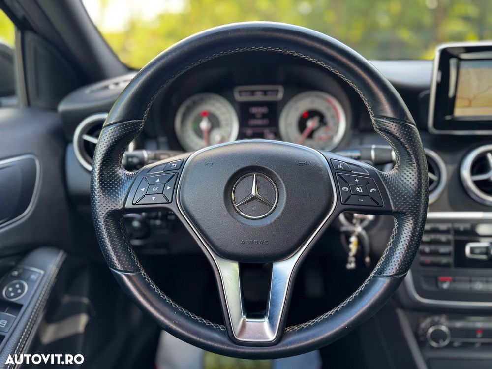 Mercedes-Benz A 180 CDI BlueEfficiency 7G-DCT Style - 7