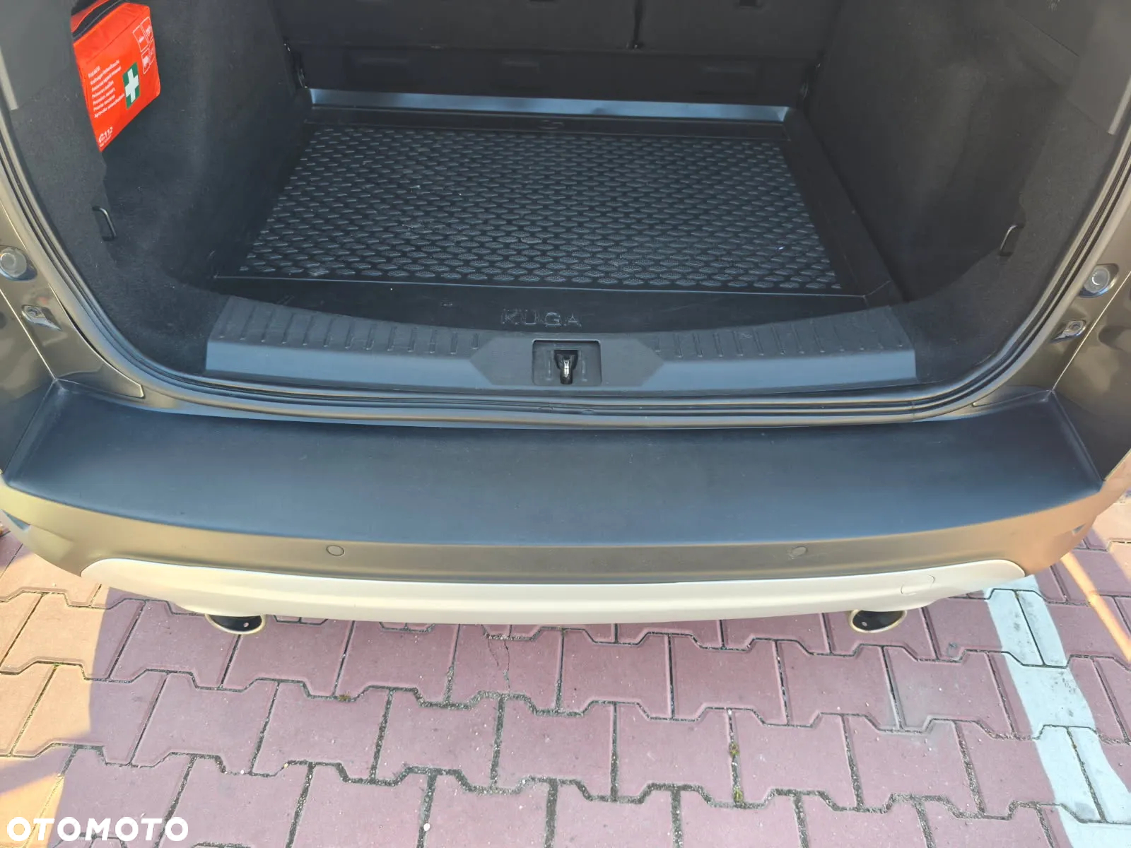 Ford Kuga 2.0 TDCi FWD Titanium - 19