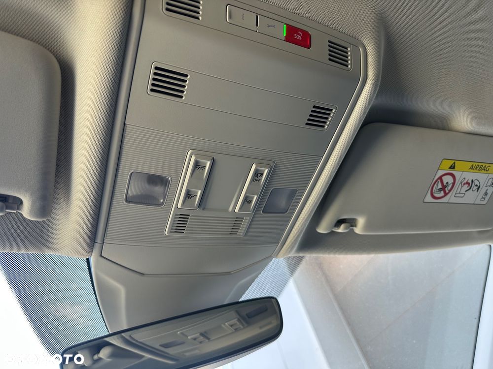 Volkswagen T-Cross 1.0 TSI Style DSG - 25