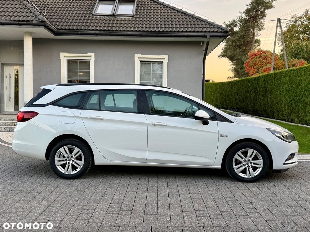 Opel Astra 1.6 CDTI Enjoy - 22