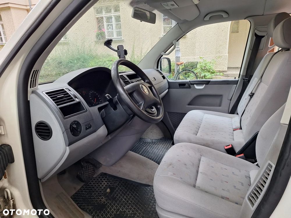 Volkswagen Transporter - 10