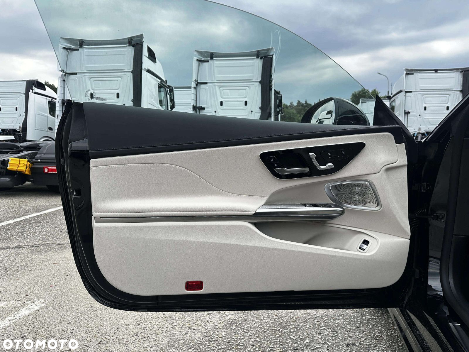 Mercedes-Benz CLE - 15