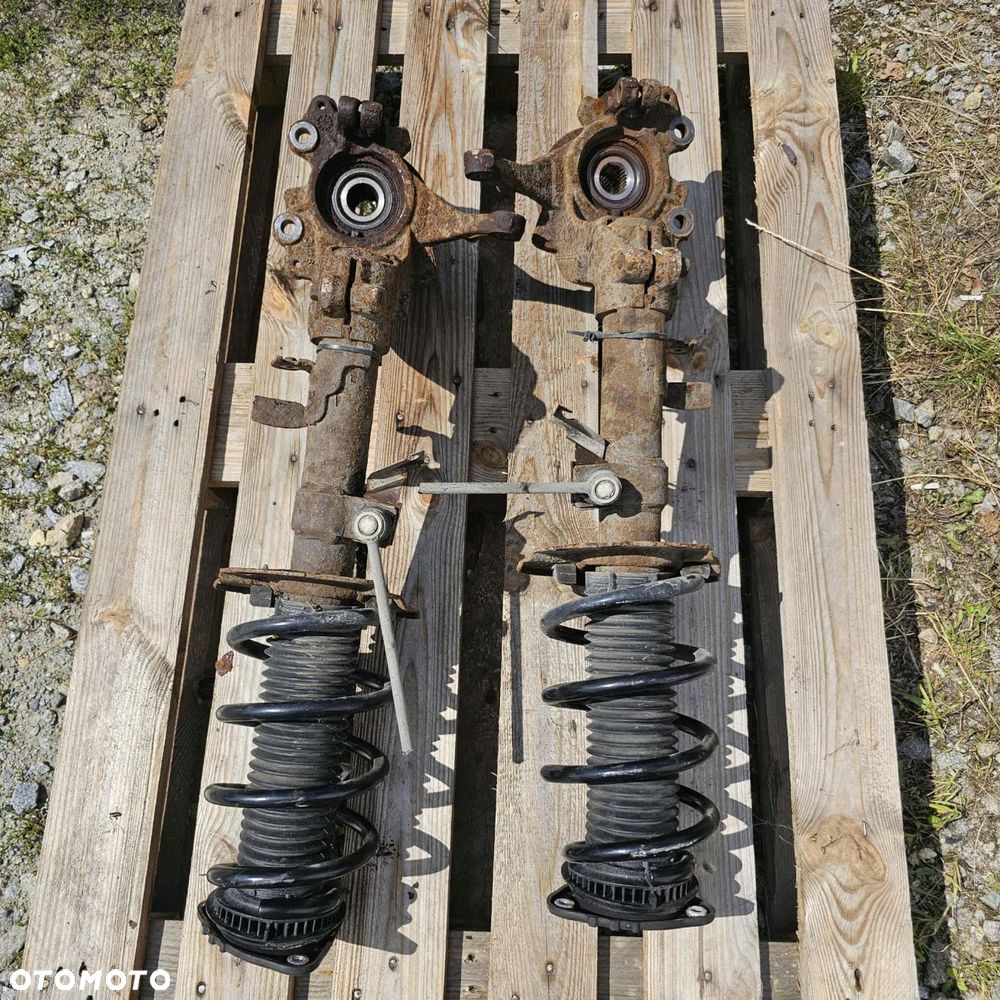 ford kuga escape mk2 lift 1.5 zwrotnica amortyzator piasta przód lewa - 4