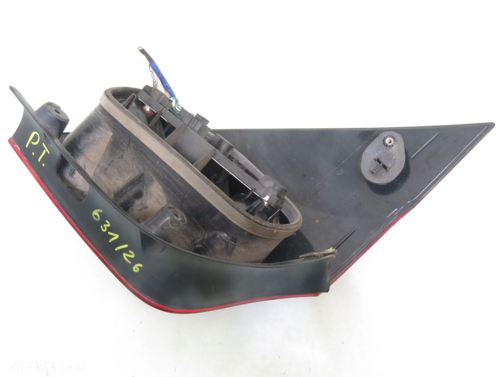 LAMPA PRAWA TYLNA RENAULT LAGUNA II Grandtour 8200002472 - 6